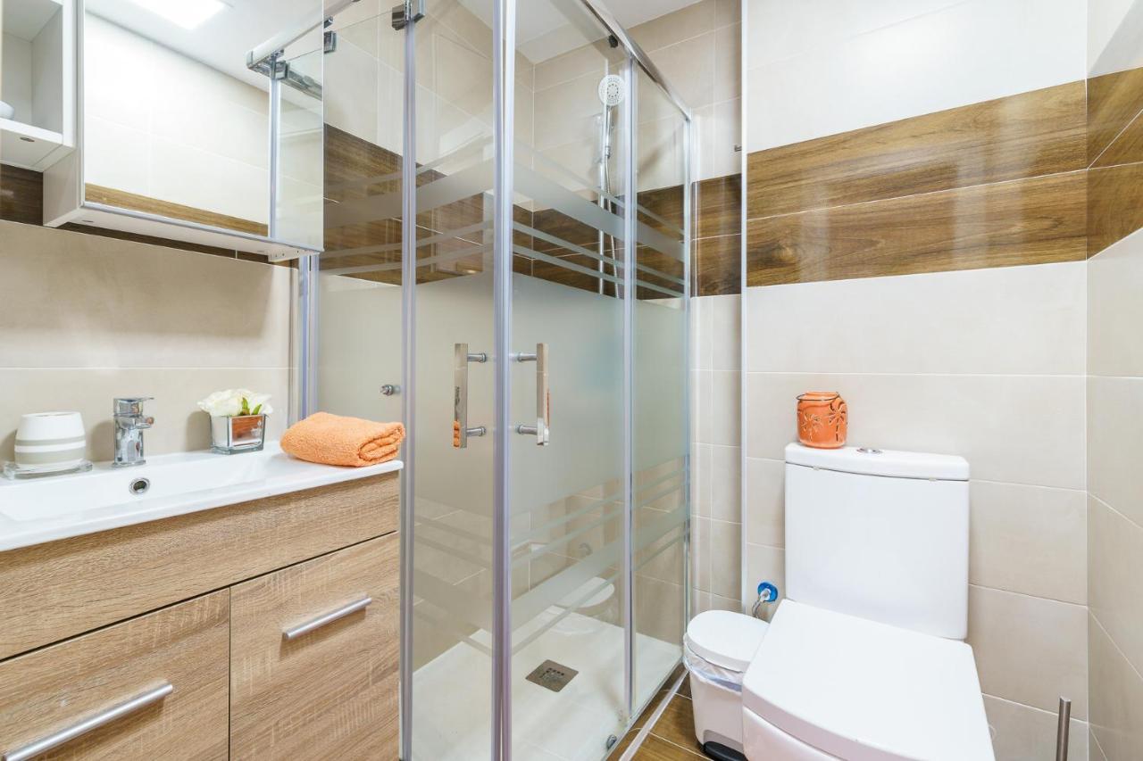 Malagasuite Cozy Apartment Torremolinos Eksteriør billede